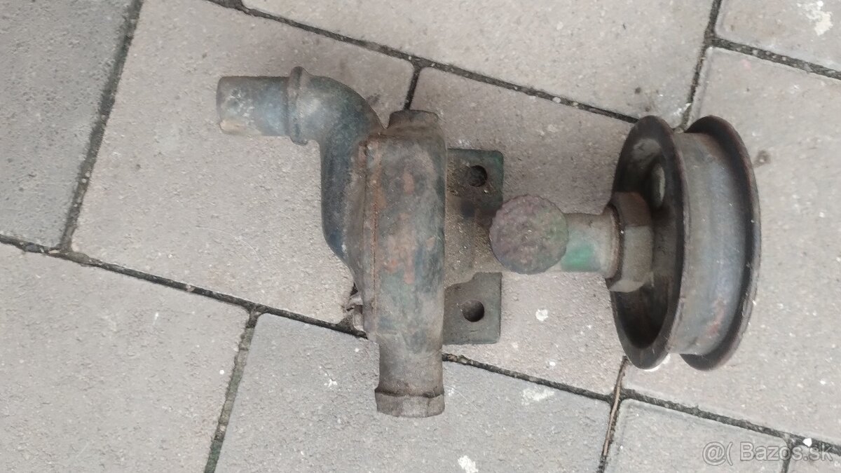 Slávia vodná pumpa - 3