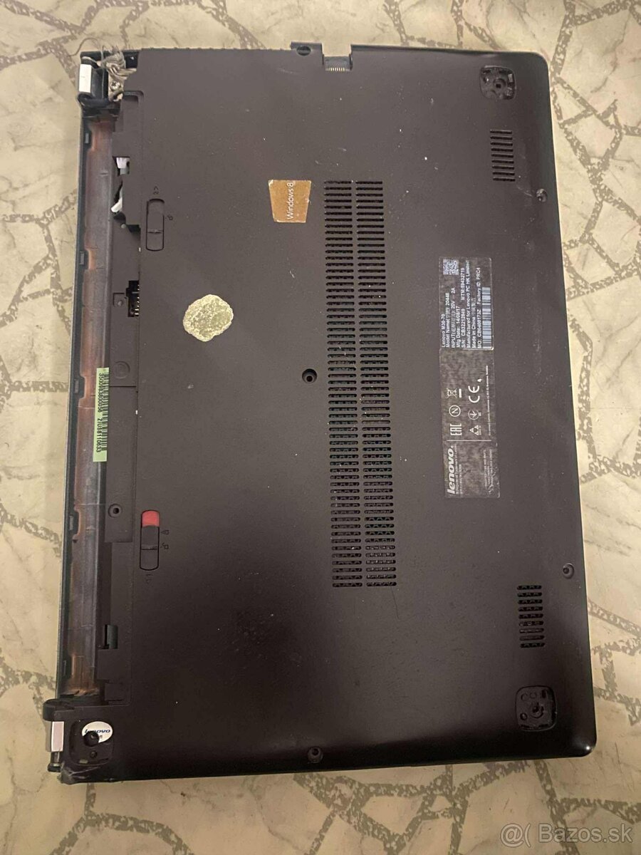 Ponukám nefunkčné notbebooki na diely - 3