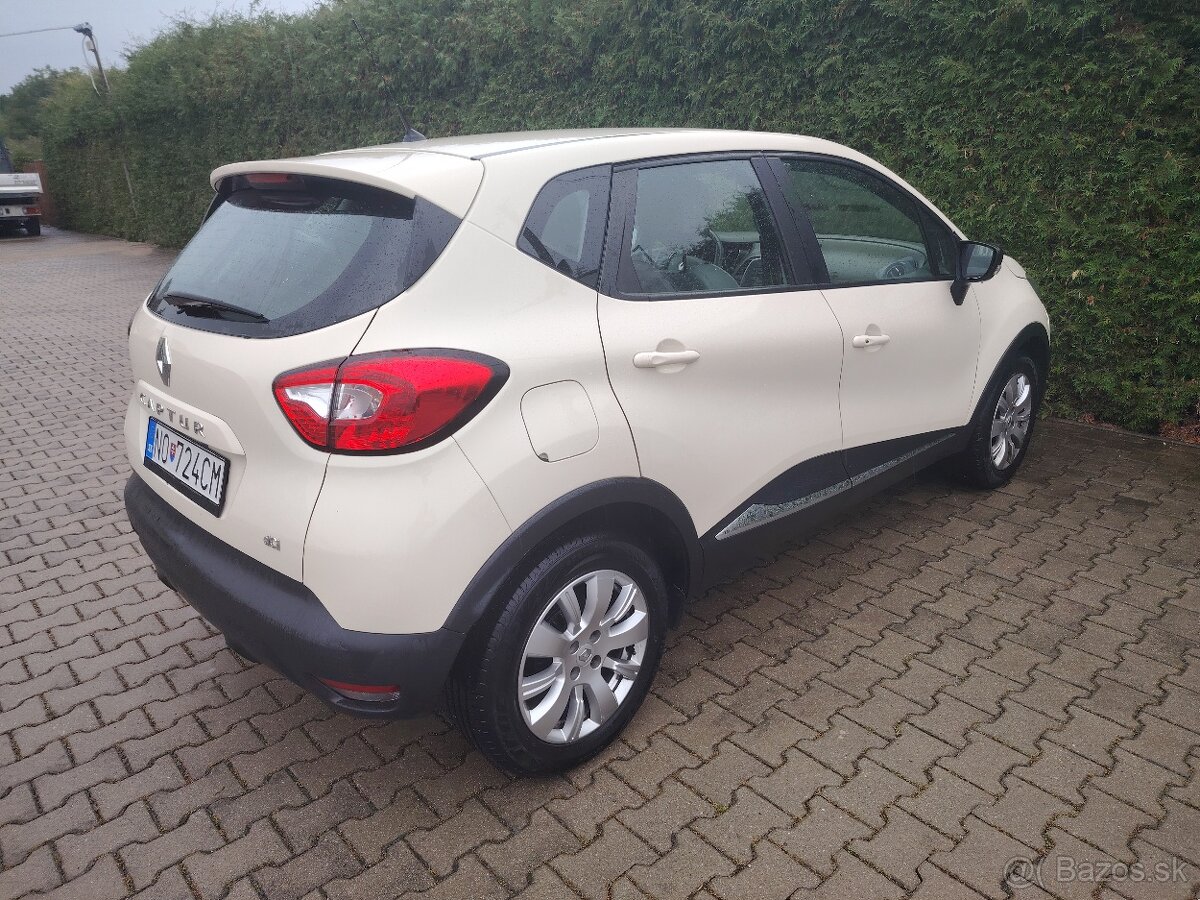Renault Captur - 3