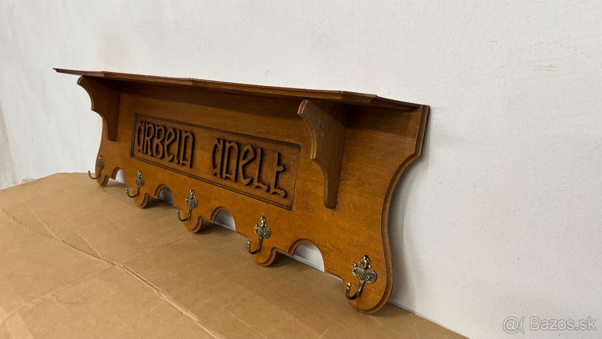 Starožitný rustikální věšák - 3