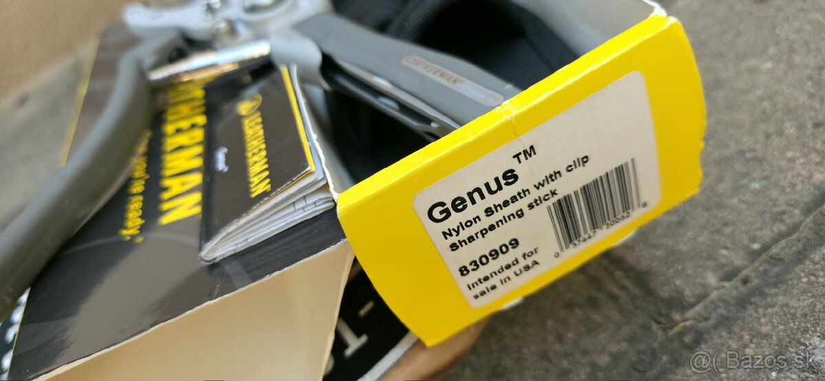 Leatherman Genus - 3