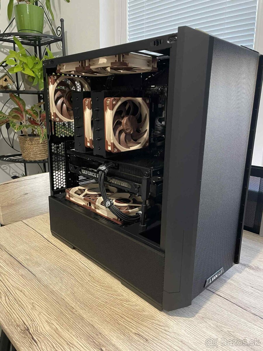 RTX 4090 Gainward Phantom - 3