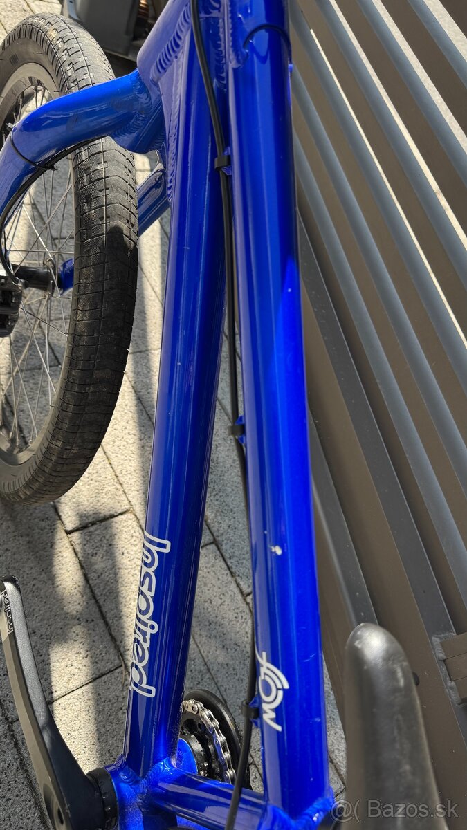 Street Trialový Bicykel Inspired Flow XP 22" - 3