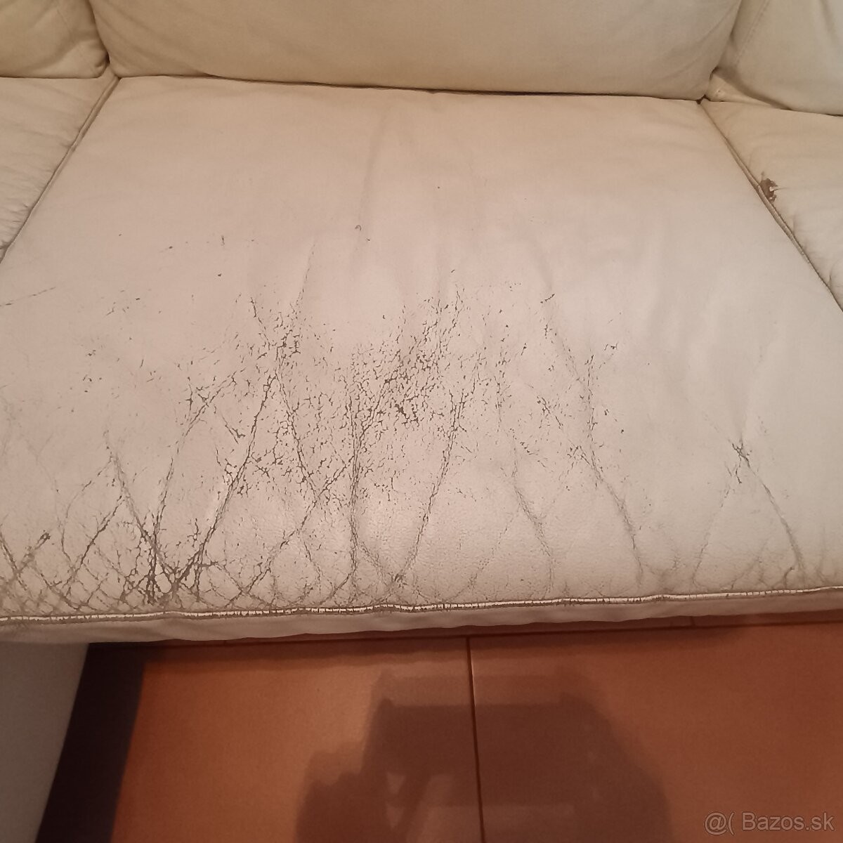 Biely kožený gauč zn. PHASE - 3