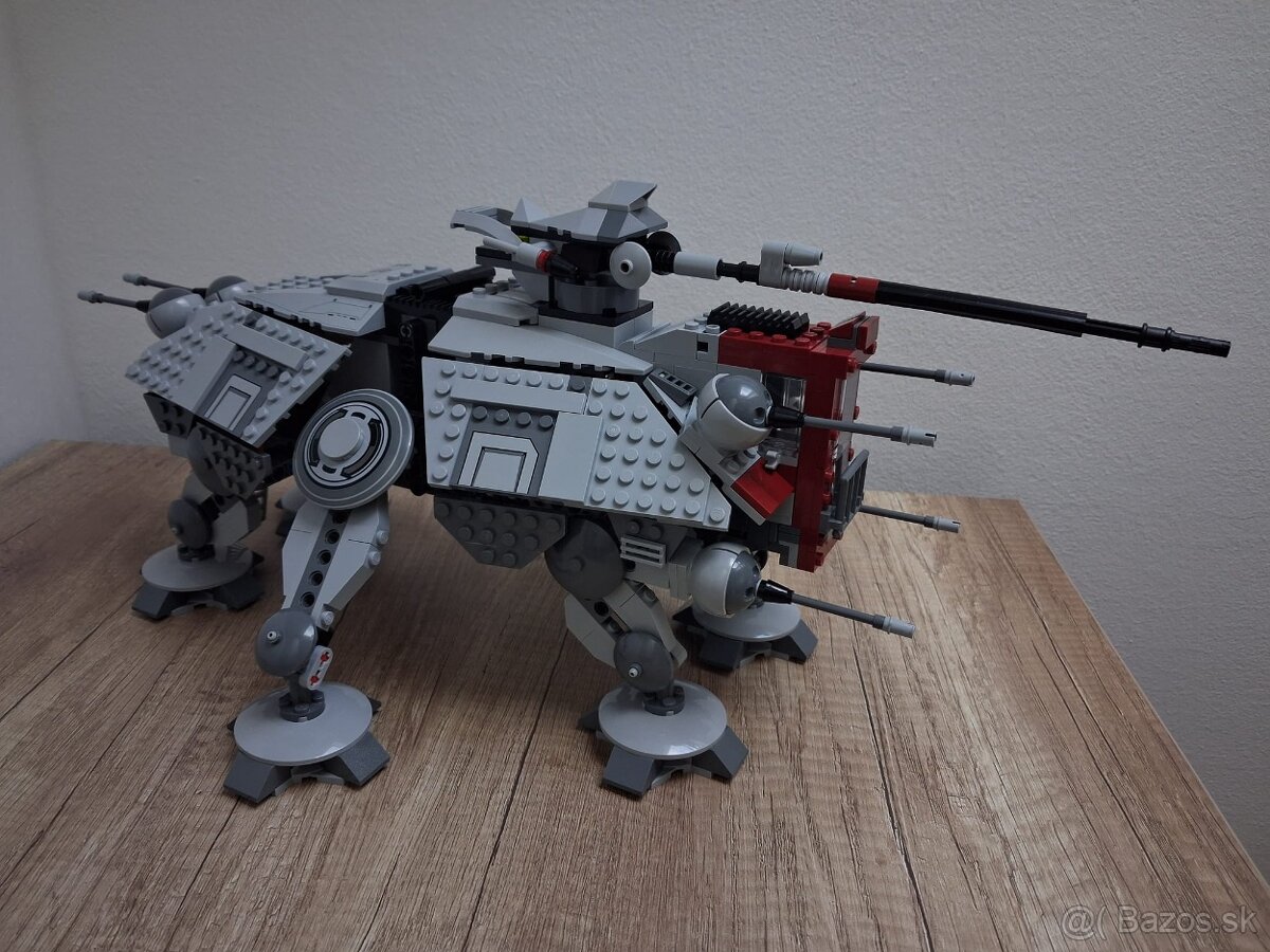 LEGO Star Wars AT-TE - 3