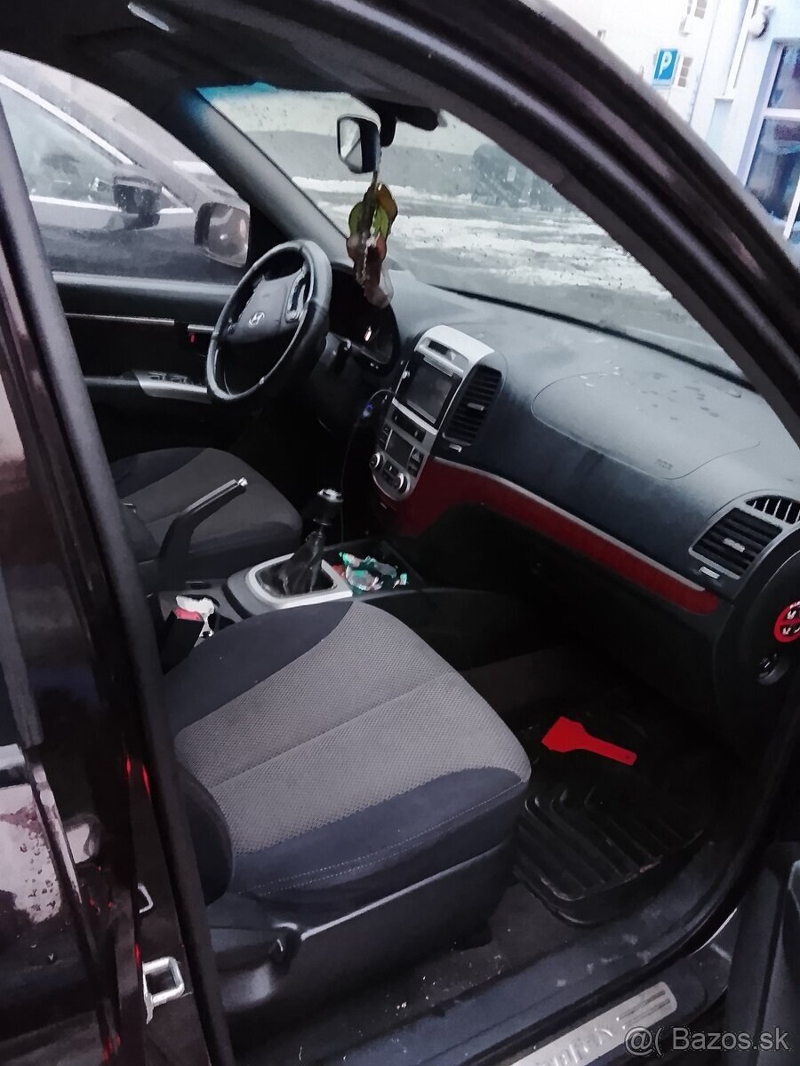 Predam hyundai Santa fe - 3
