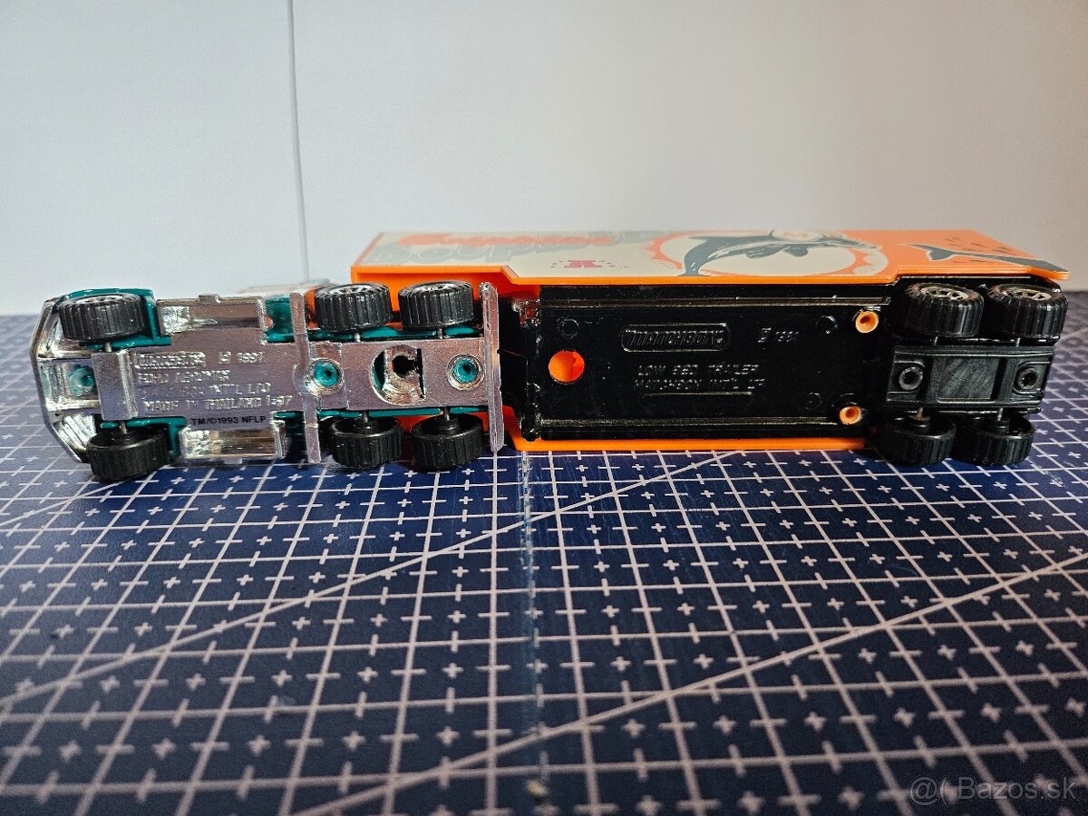 Matchbox Convoy Dolphins - 3