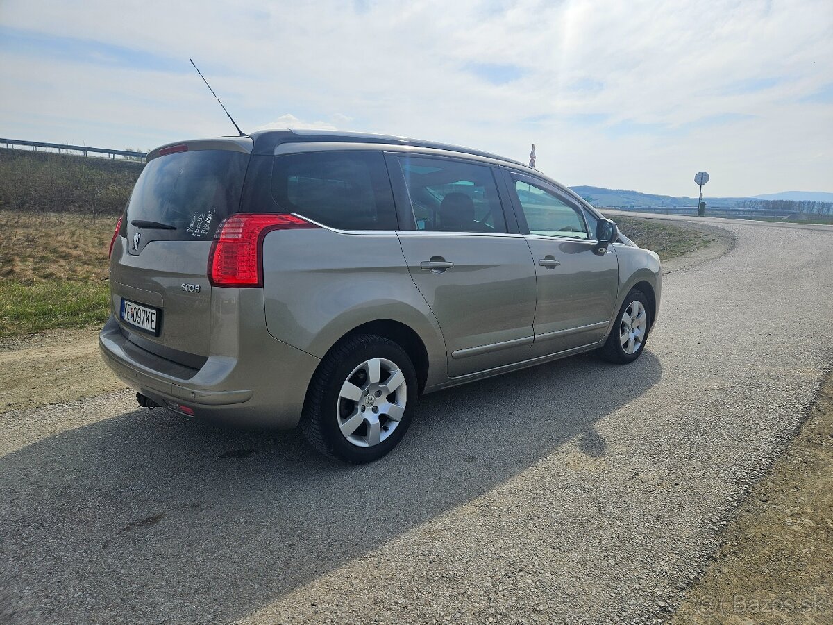 Peugeot 5008 1,6hdi, 84kW - 3