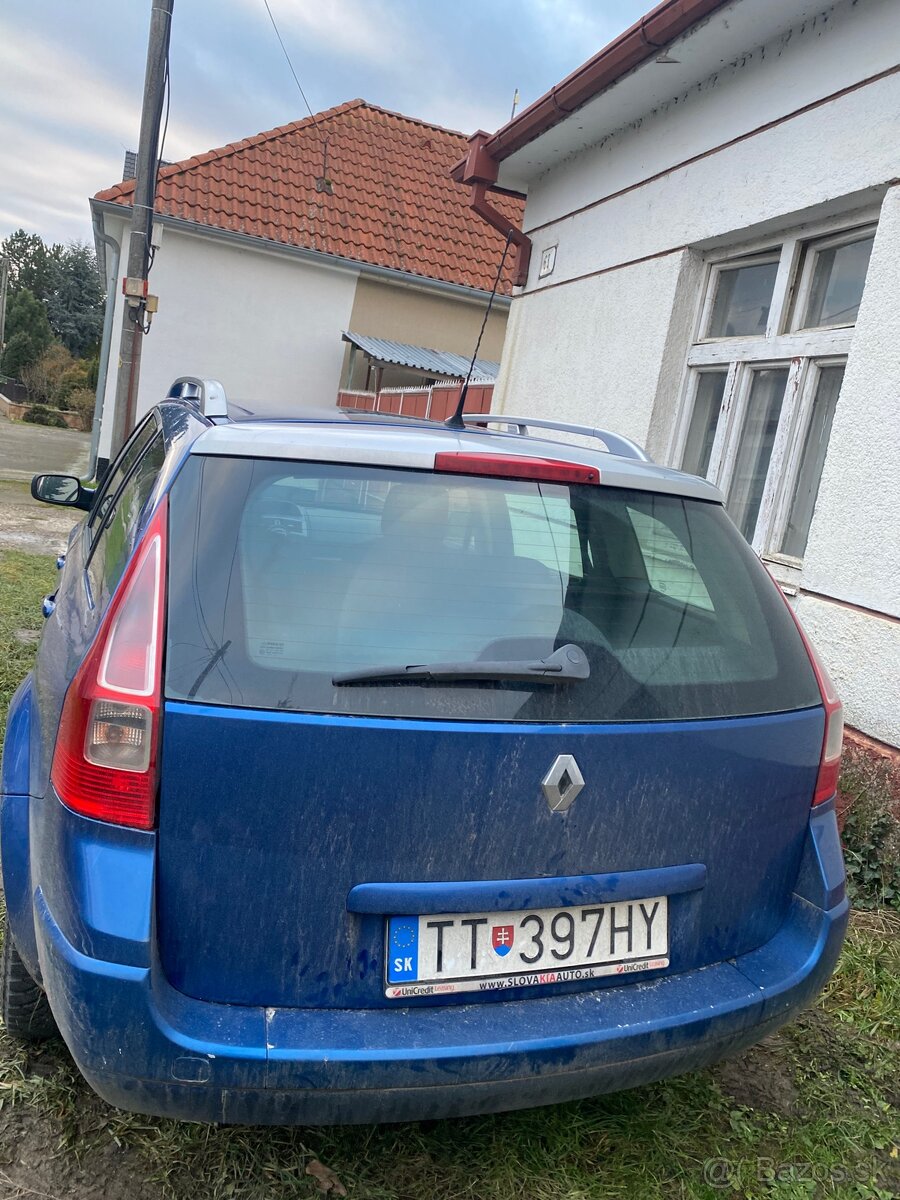 Renault - 3