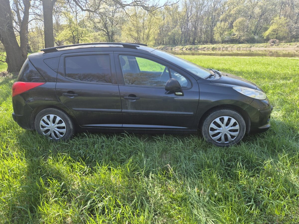 Peugeot 207 SW - 3