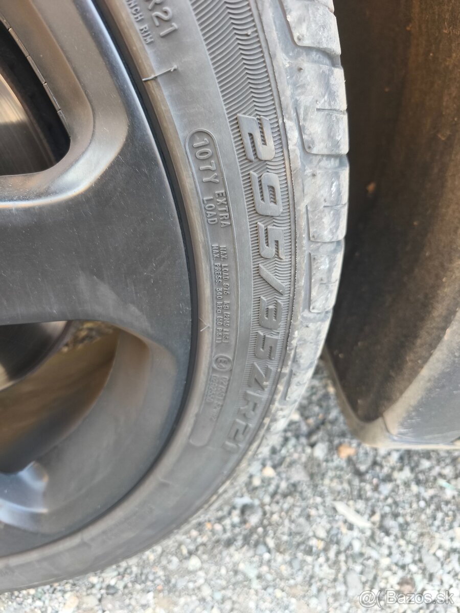 Porsche cayenne 295/35 r21 - 3
