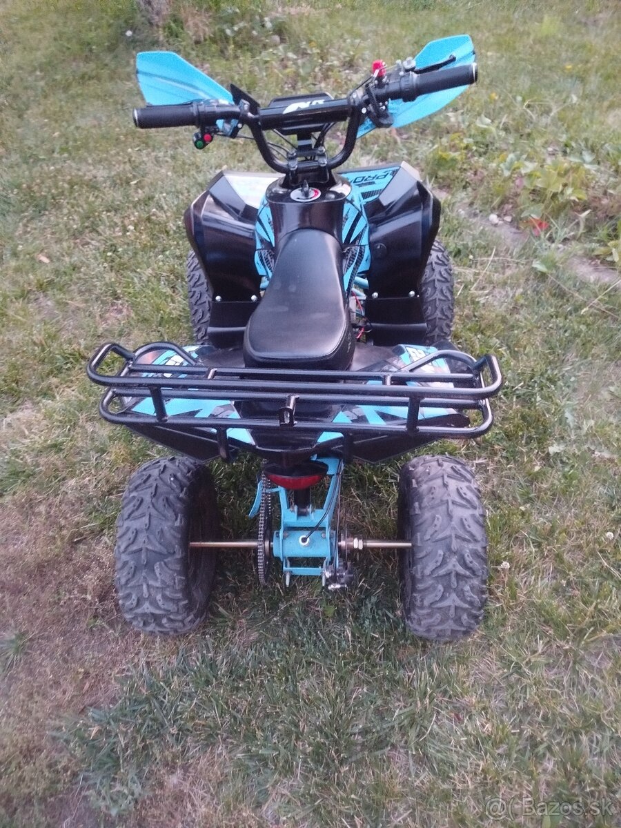 Detská štvorkolka 1200w top stav