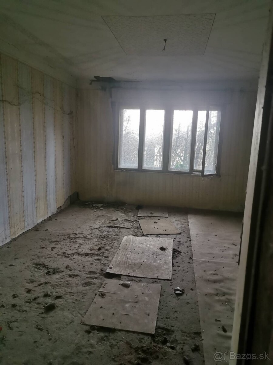 Čata- na predaj pozemok - 3