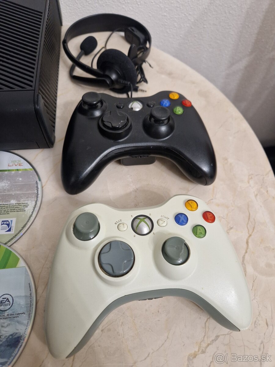XBOX 360 E 500GB herná konzola + 2x ovládač a 4 hry - 3