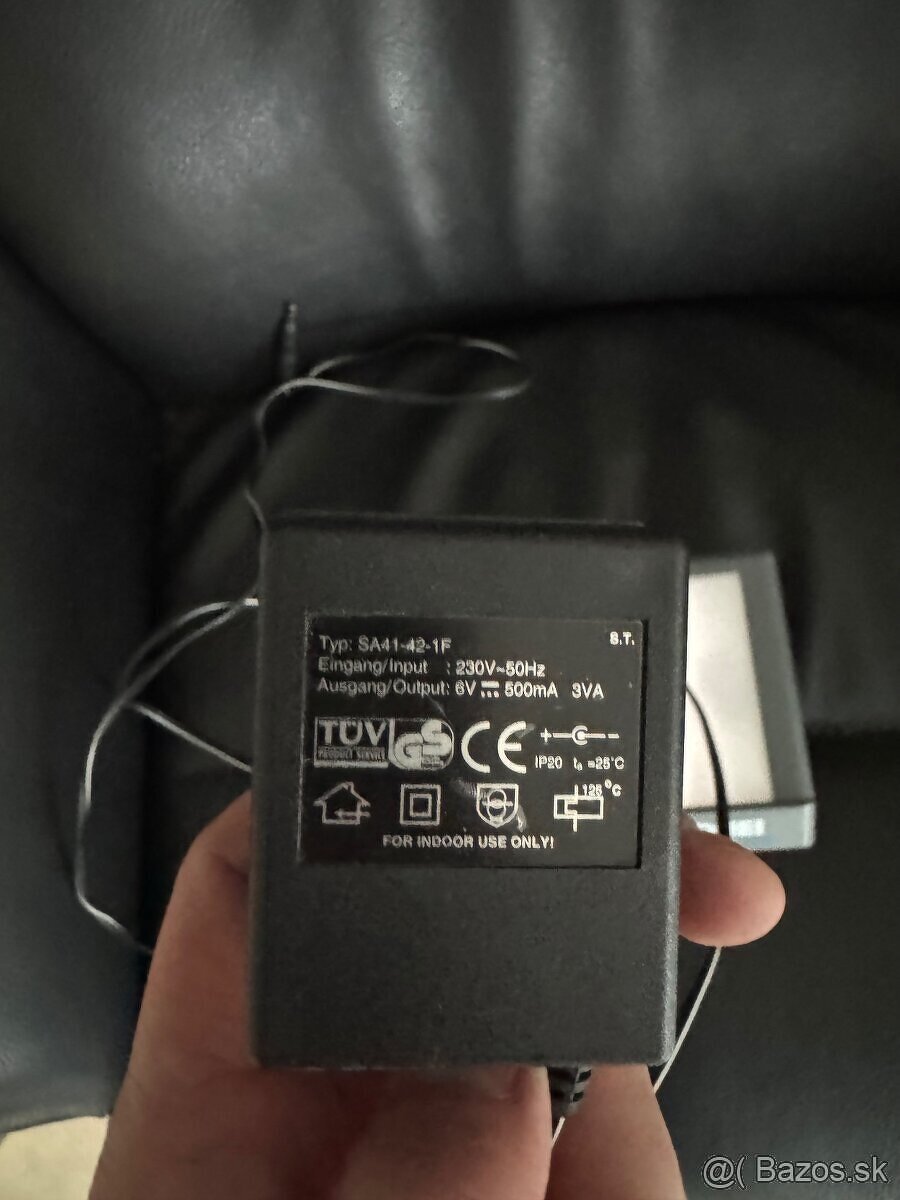 Svetelný box Fomei ULB-100 Power Source: 6V DC - 3