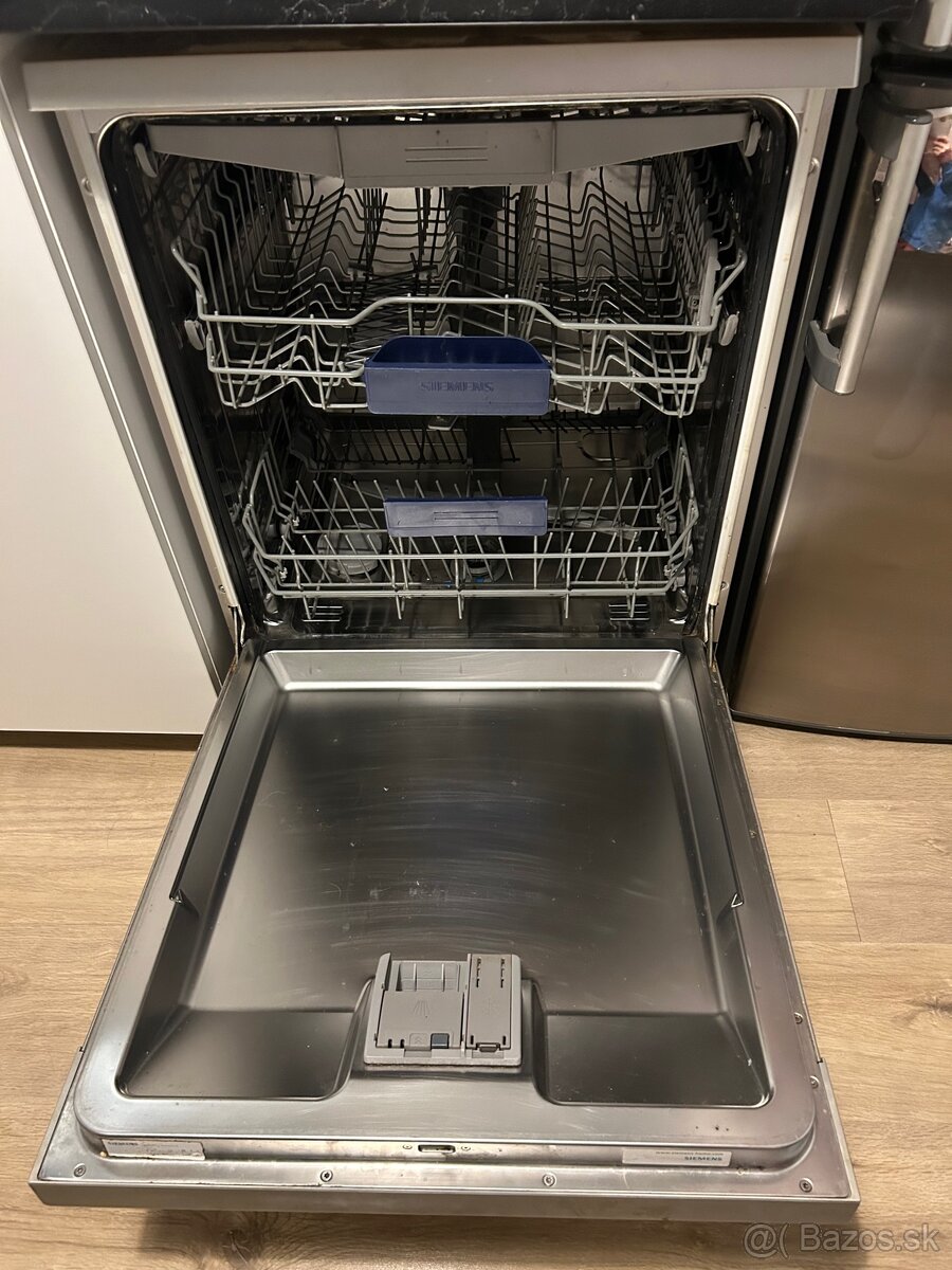 Siemens umývačka riadu 60 cm – nerez - 3