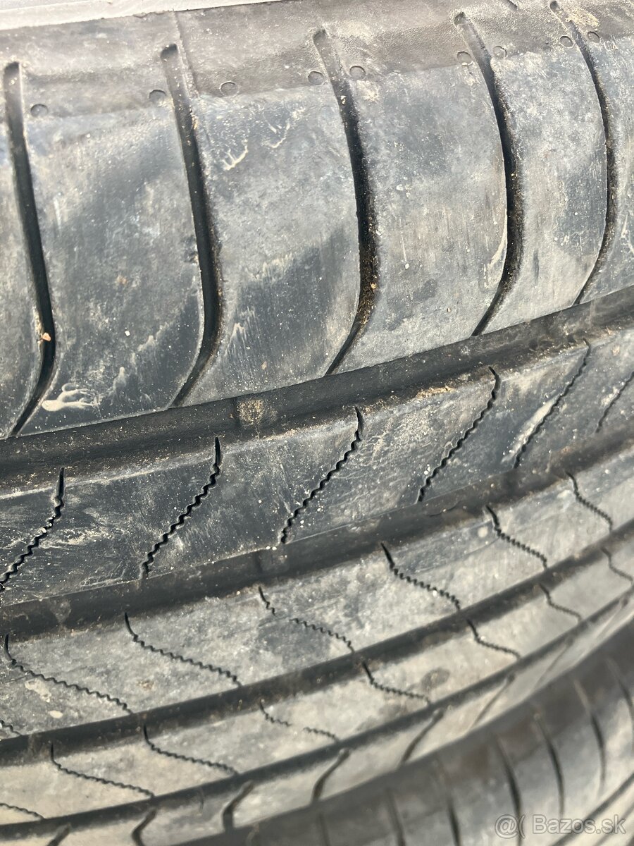 Predám pneu - 3