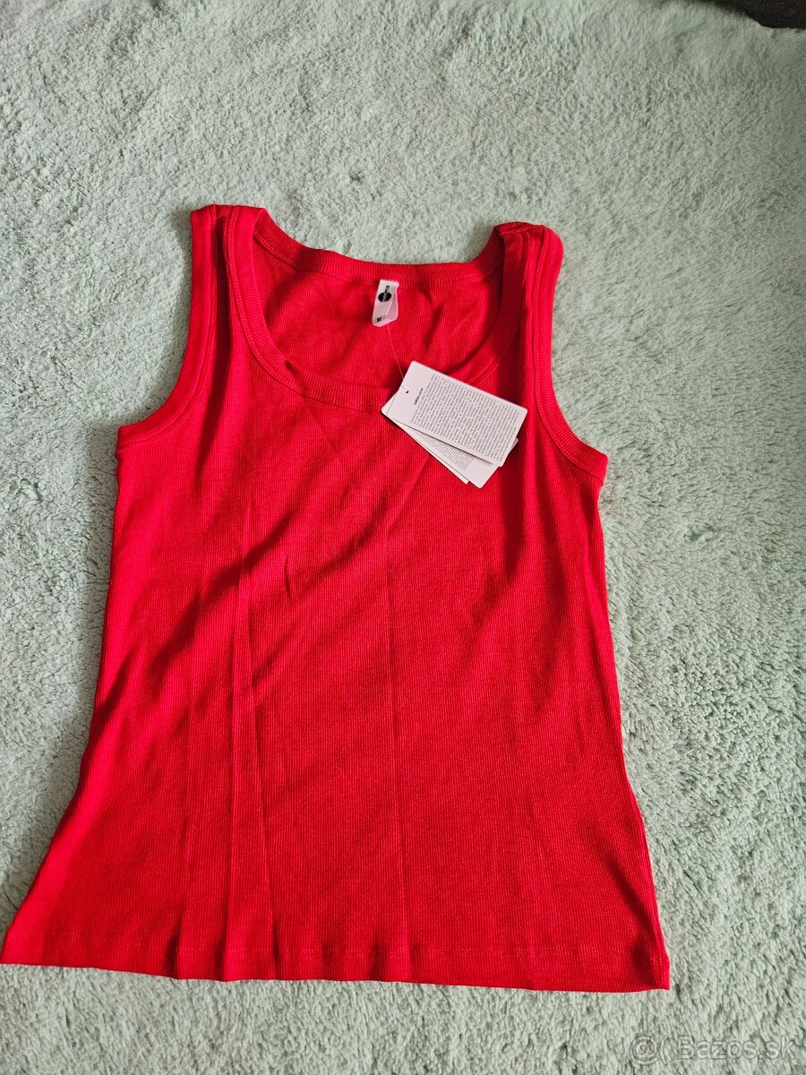 Nenosene saty sukne topy a ine - 3