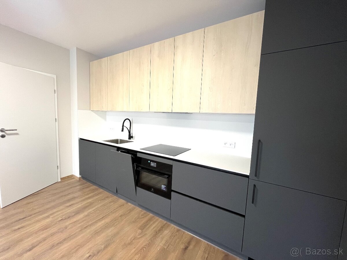 NA PREDAJ NOVÝ 2 IZBOVÝ BYT S BALKÓNOM - 3