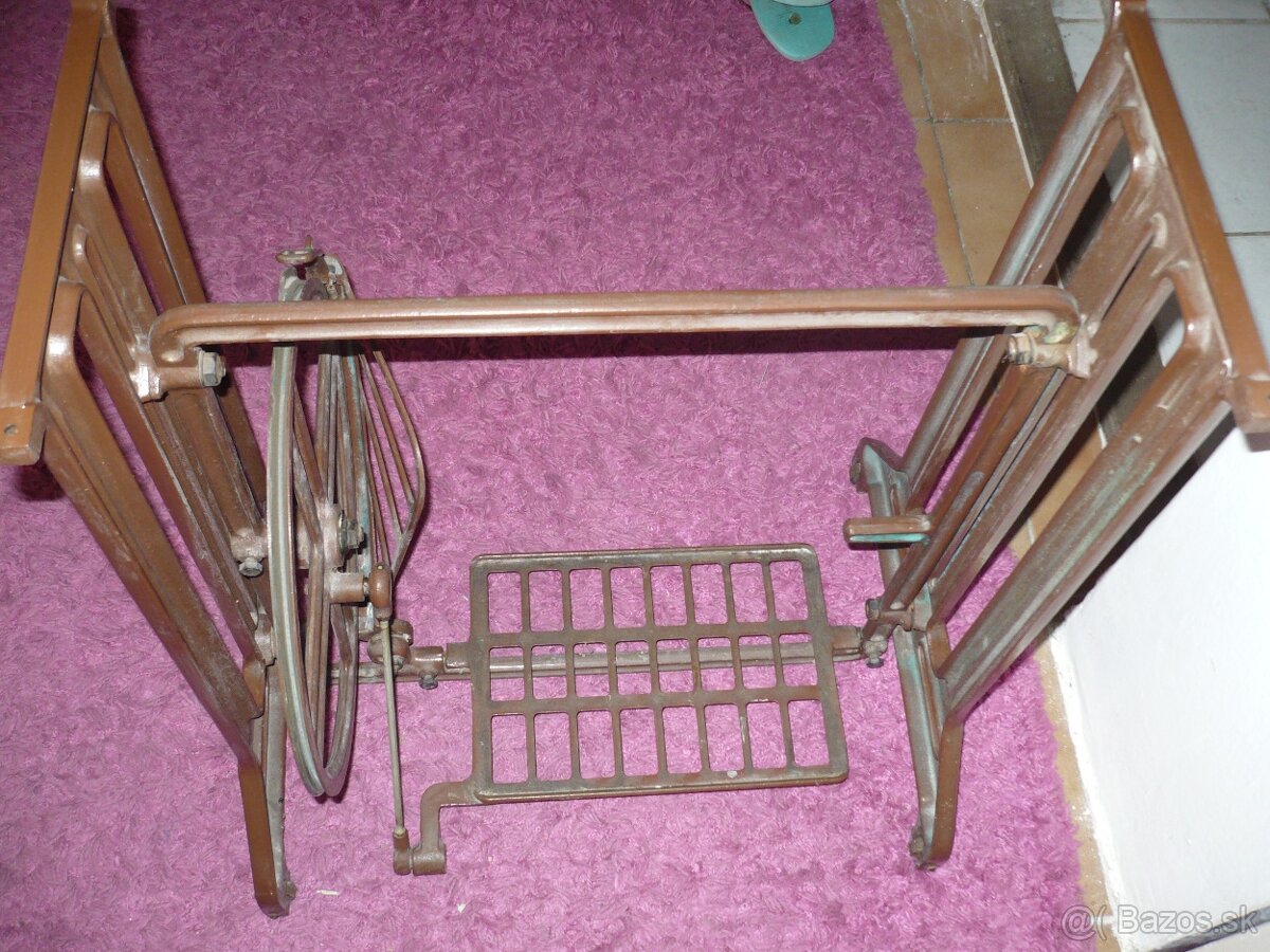 Železný podstavec - 3