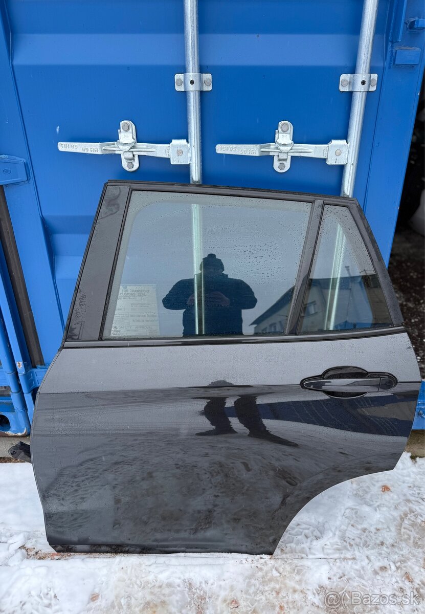 BMW X1, E84 ľavé predné & ľavé zadne dvere black-sapphire - 3