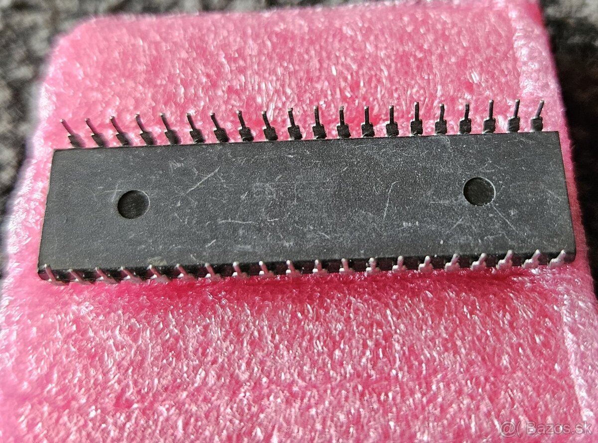 Commodore MOS 6510 CBM: procesor CPU pre všetky varianty C64 - 3