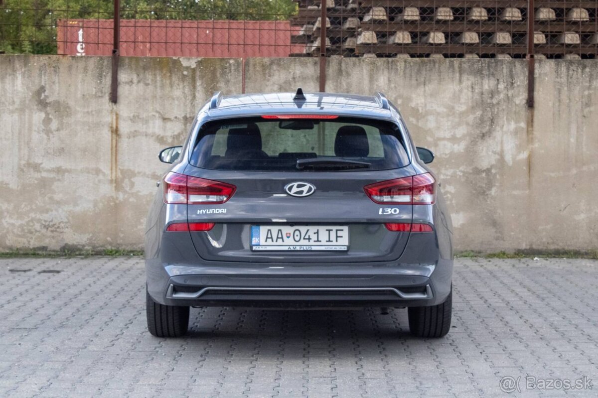 Hyundai i30 CW 1.5i DPi Comfort, odpočet DPH - 3