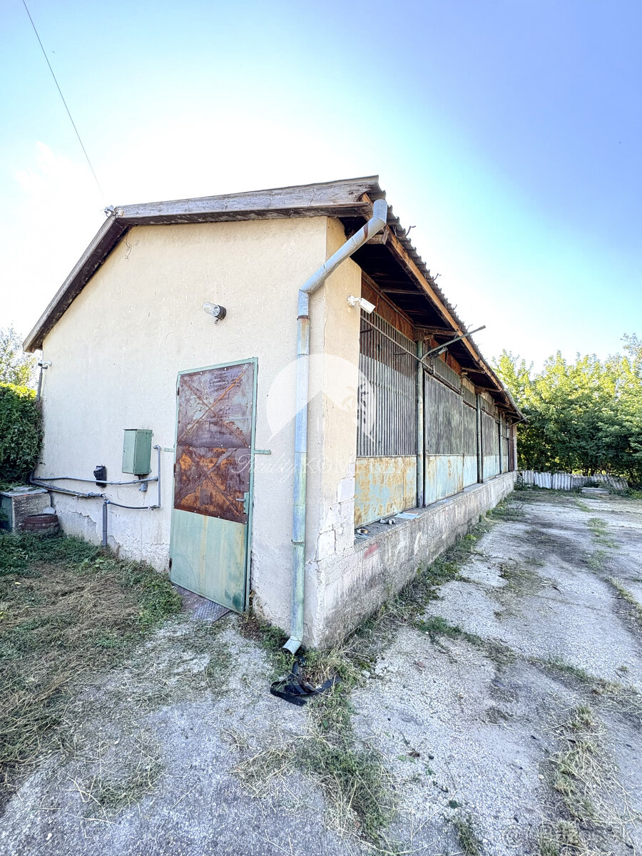 IBA U NÁS Reality KOMPLEX s.r.o. vám ponúka na predaj vi - 3