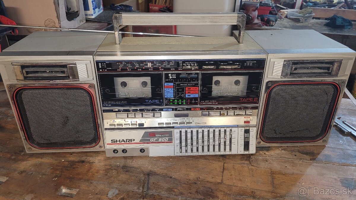 Retro magnetofón SHARP - 3
