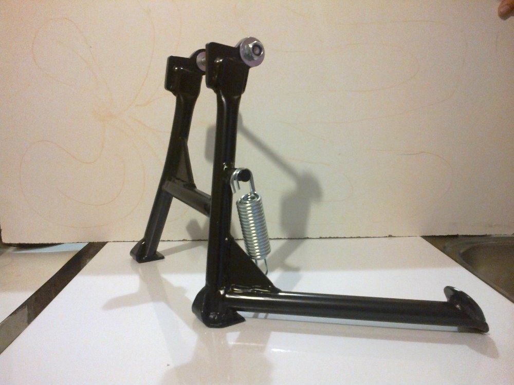 Hlavní stojan Honda CBF 600 r.v 08- - 3