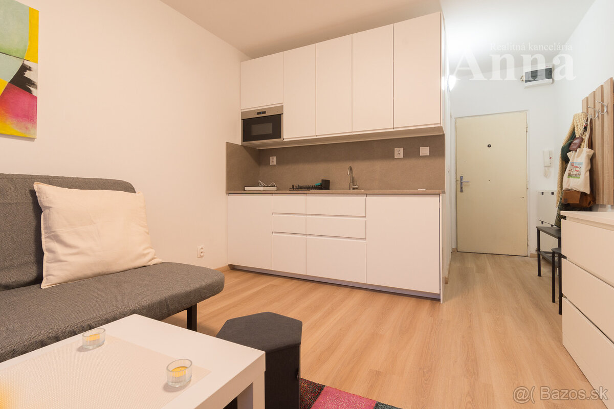 Gars. - Jašíkova ul. (po rekonštrukcii) - 3