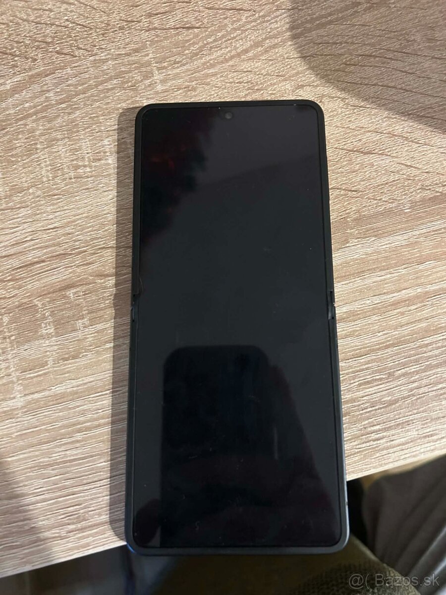 Samsung z Flip 7 - 3