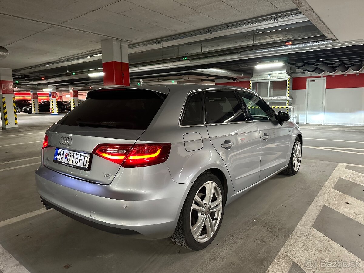 Audi A3 Sportback 2.0 TDI Sline 6st.manuál - 3