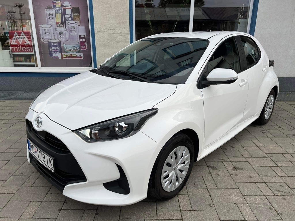 Toyota Yaris 1.0 - 3