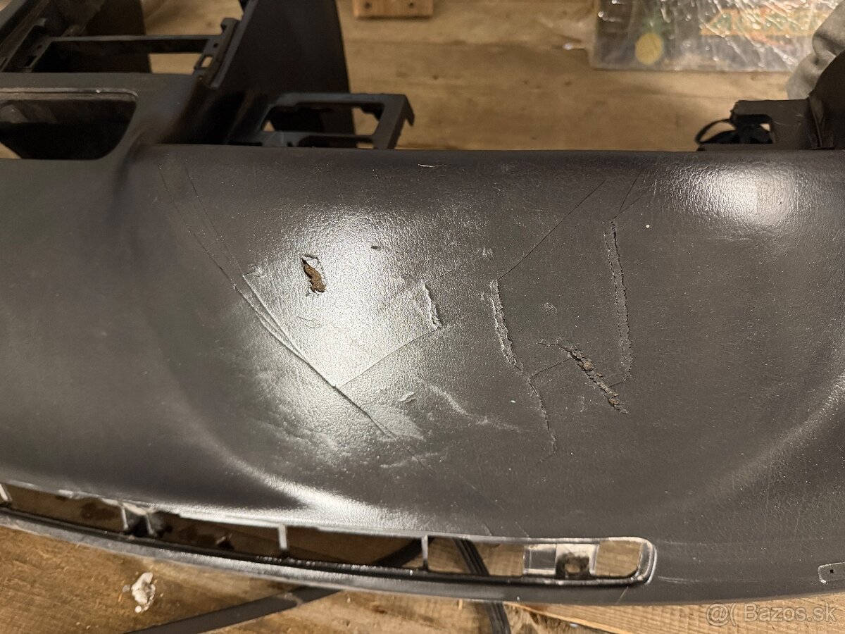 Palubovka Nissan s13 - 3