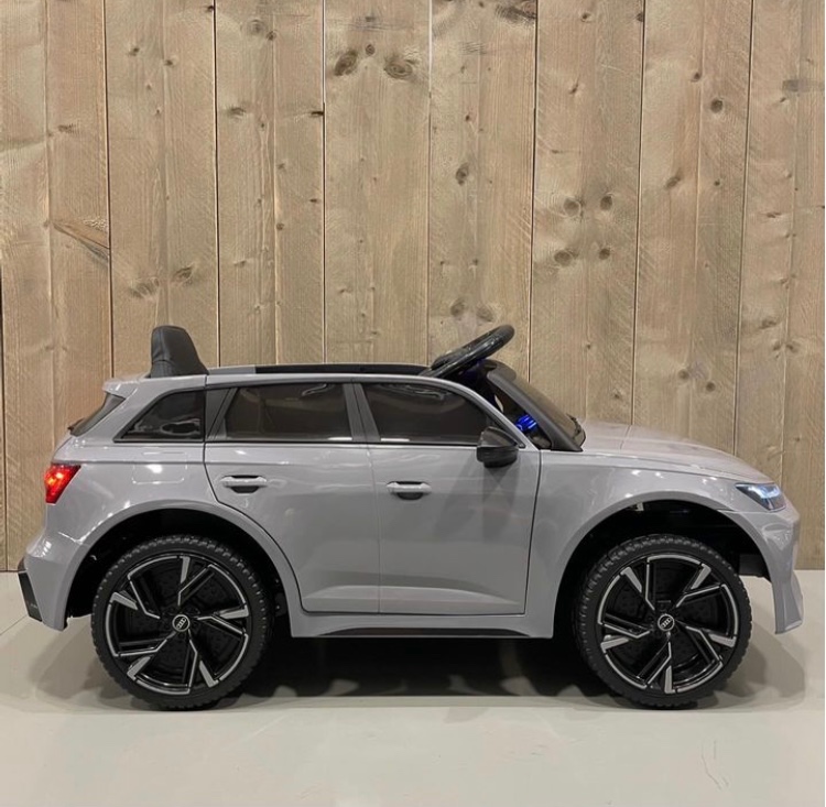 Detské elektrické autíčko RS6 - 3