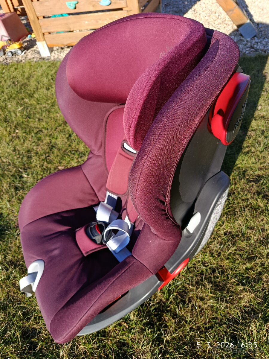 Autosedačka Britax Bordová - 3