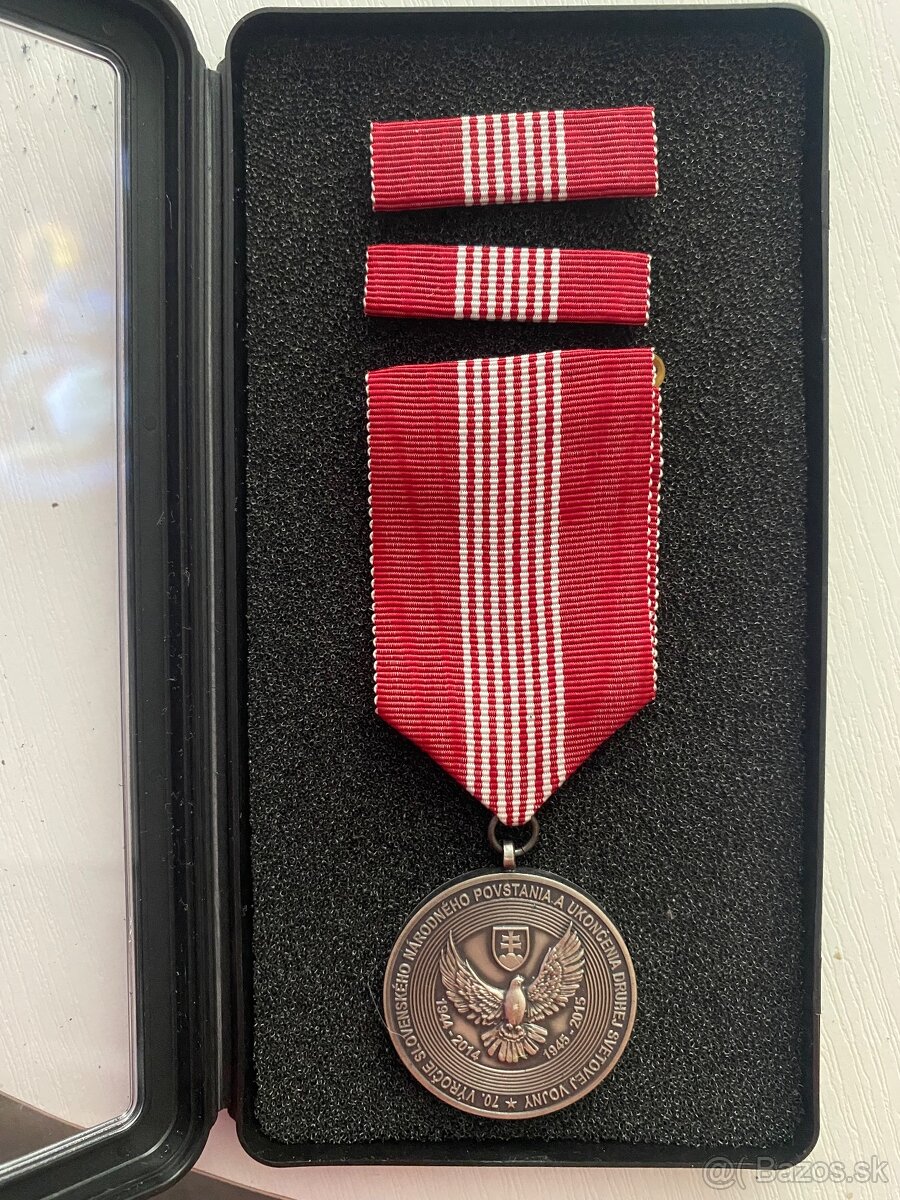 Medaile, vyznamenania - 3