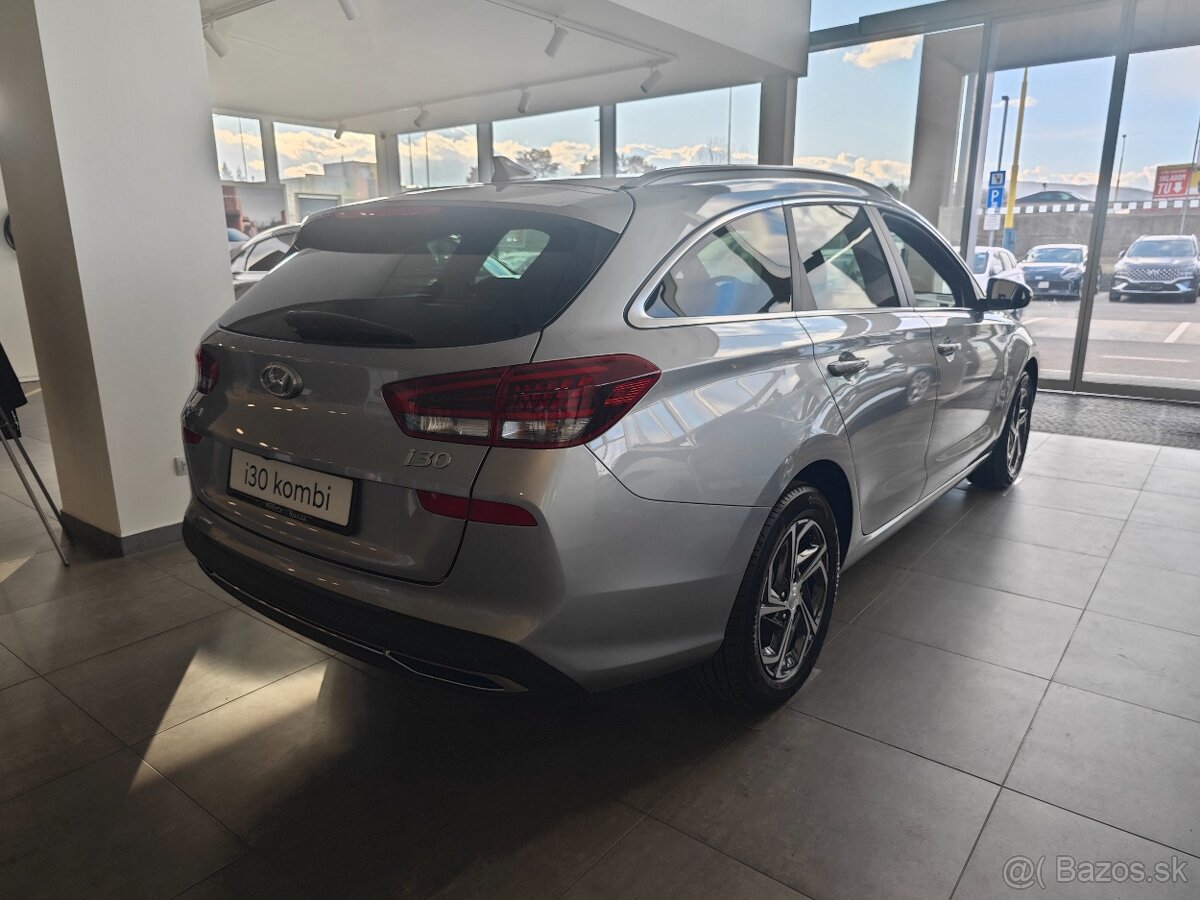 Hyundai i30 WGN F/L 1,0 T-GDi 6MT Play MY23 - 3