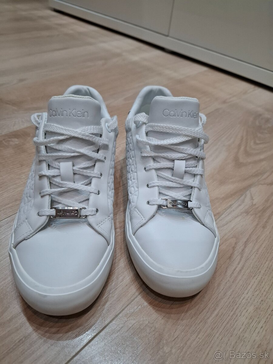 Biele calvin klein tenisky 38 dámske - 3
