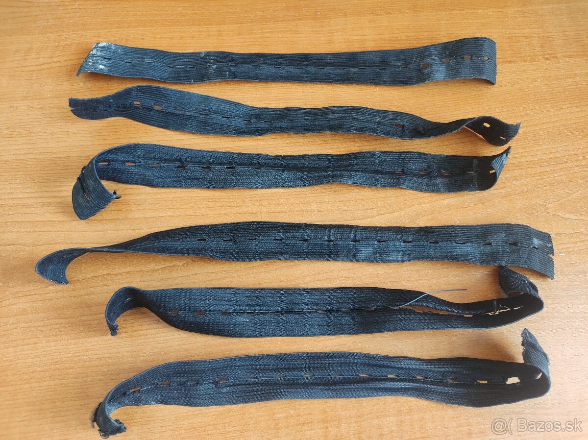 {33} Chrániče kolien - 3