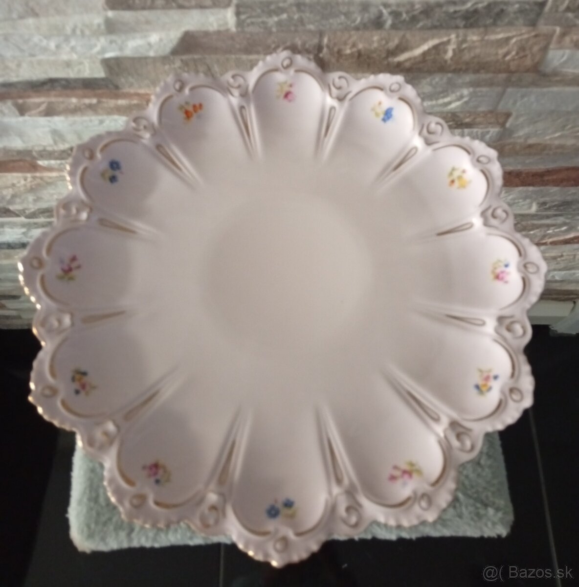 Růžový porcelán, velký nástolec, Chodov - 3