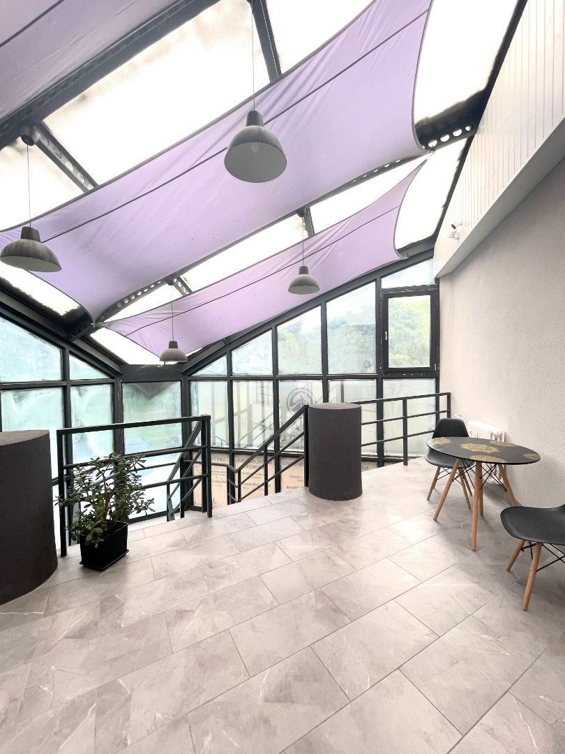 PINK Reality - Jedinečné komerčné priestory v centre Galanty - 3