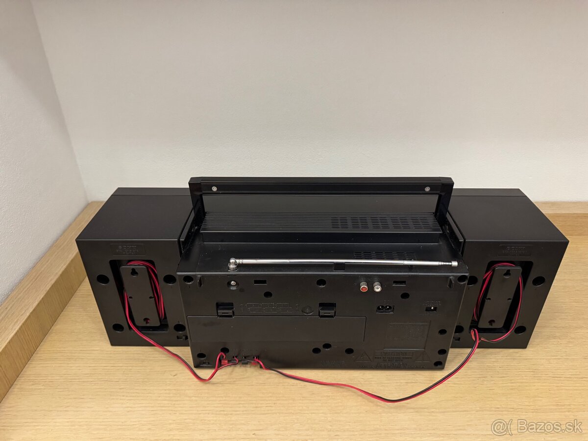 Predám SONY CFS-600 kazetový rádiomagnetofón - 3