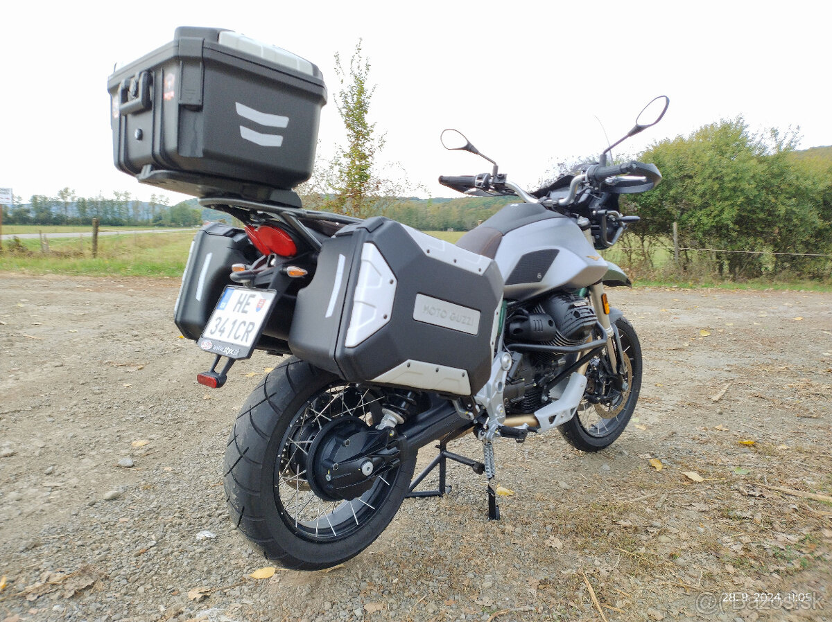 Moto Guzzi V85TT - 3