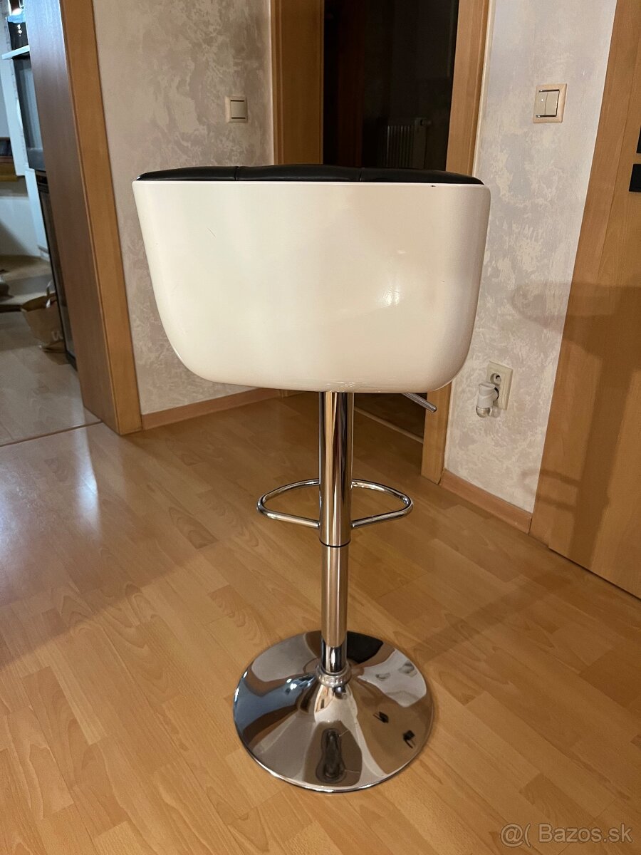 Predám barovú stoličku - 3