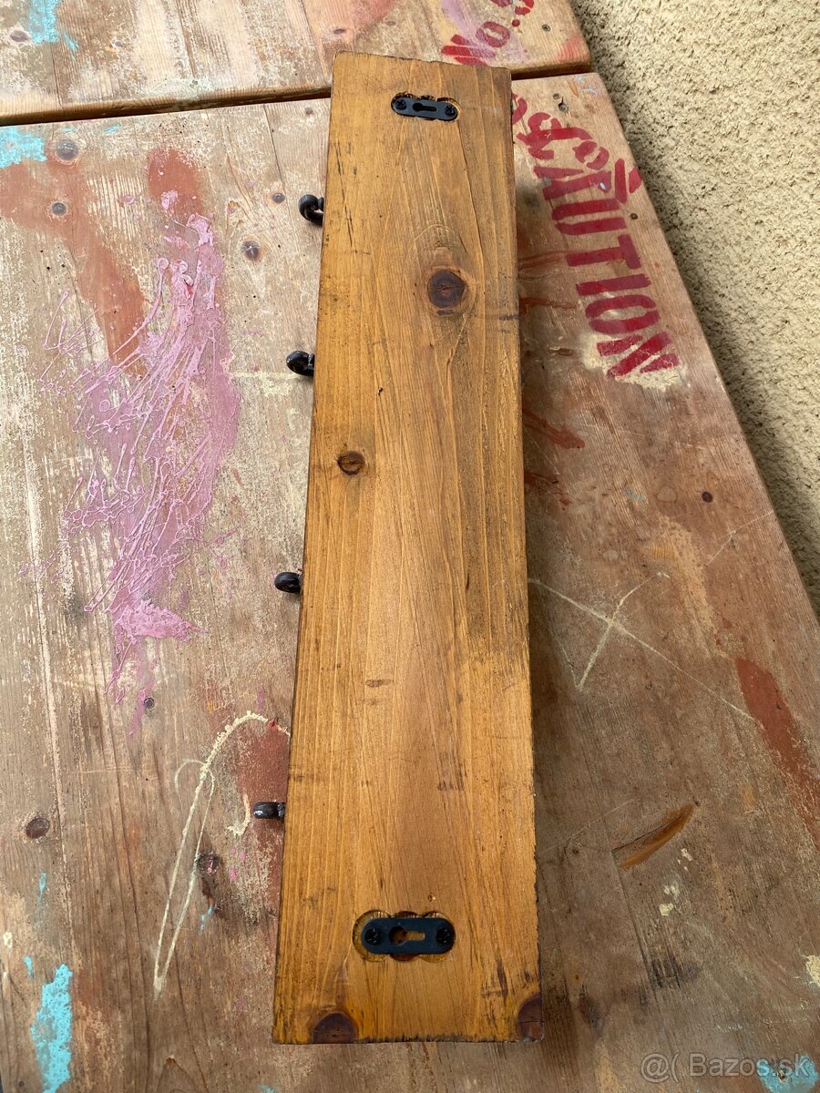 Vintage nástenný vešiak - 3