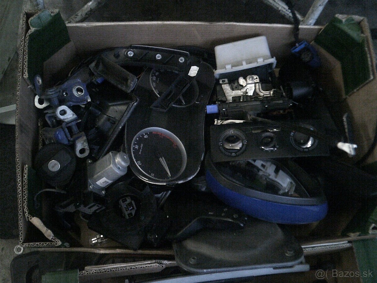 Škoda roomster - diely - 3