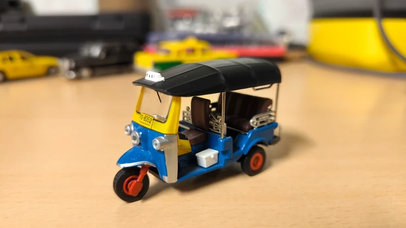 Mix modelov 1:43.. - 3