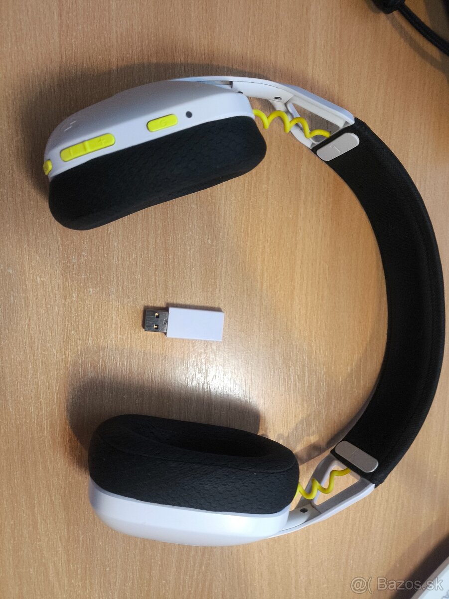 Logitech G435 SE + G305 SE Wireless – Herný set - 3